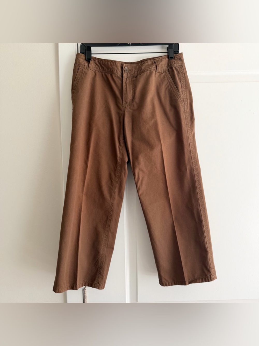 Tommy Bahama Brown Women's Capris Vintage Y2K